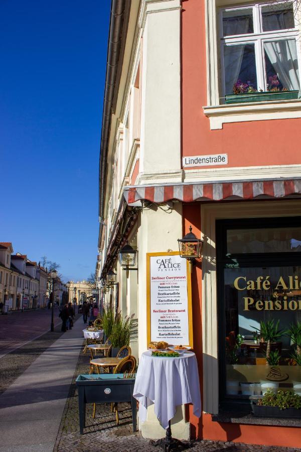Cafe Alice & Pension Gmbh Potsdam Exteriör bild